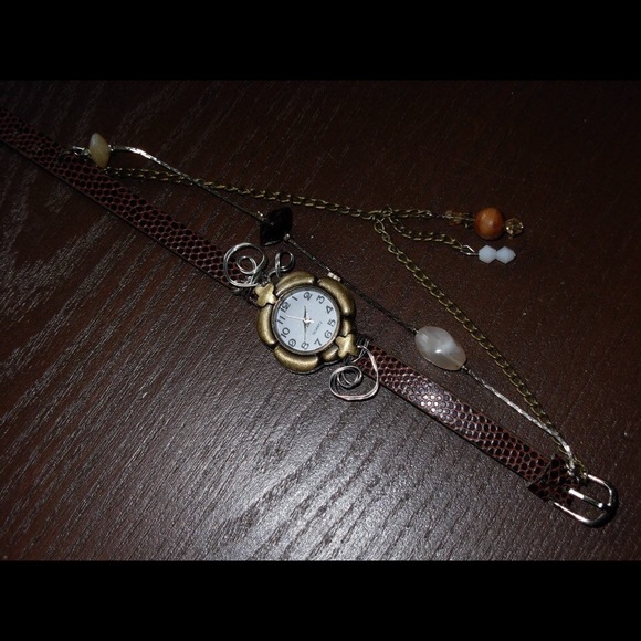Jewelry watch new never wear - Picture 6 of 8
